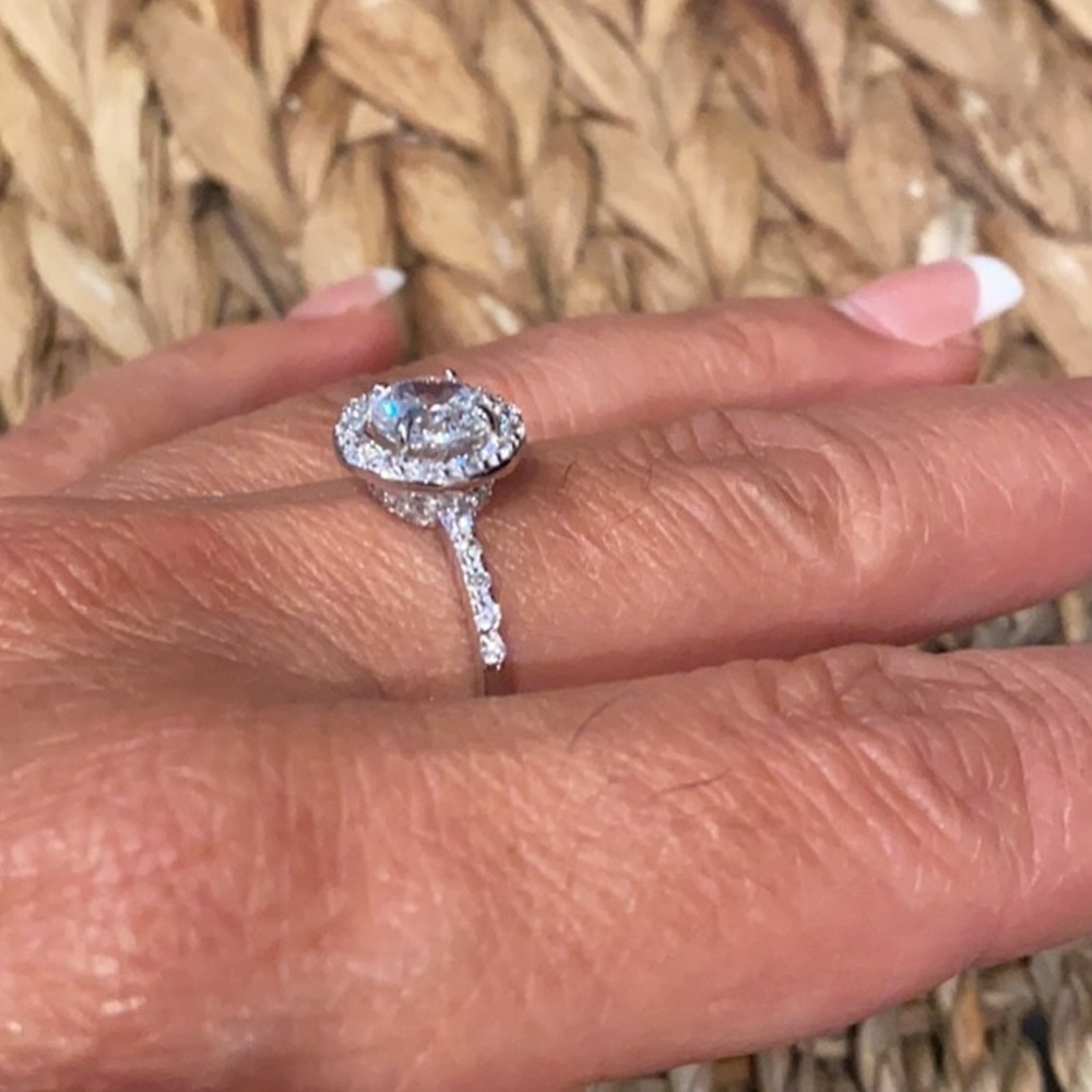 14k Gold plated over Sterling silver Engagement Ring with 1ct Round CZ - Picture 12 of 13